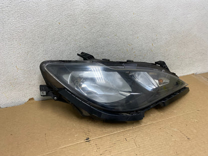 2017 to 2021 Chrysler Pacifica Right Passenger Halogen Headlight ah7967 DG1