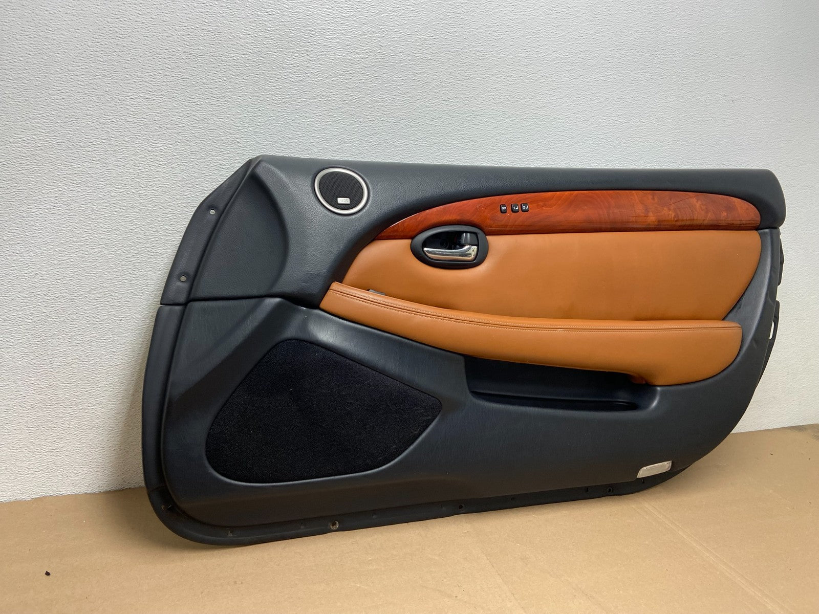 2002-2010 Lexus SC430 Front Right Passenger Door Trim Cover Panel ag4507 DG2