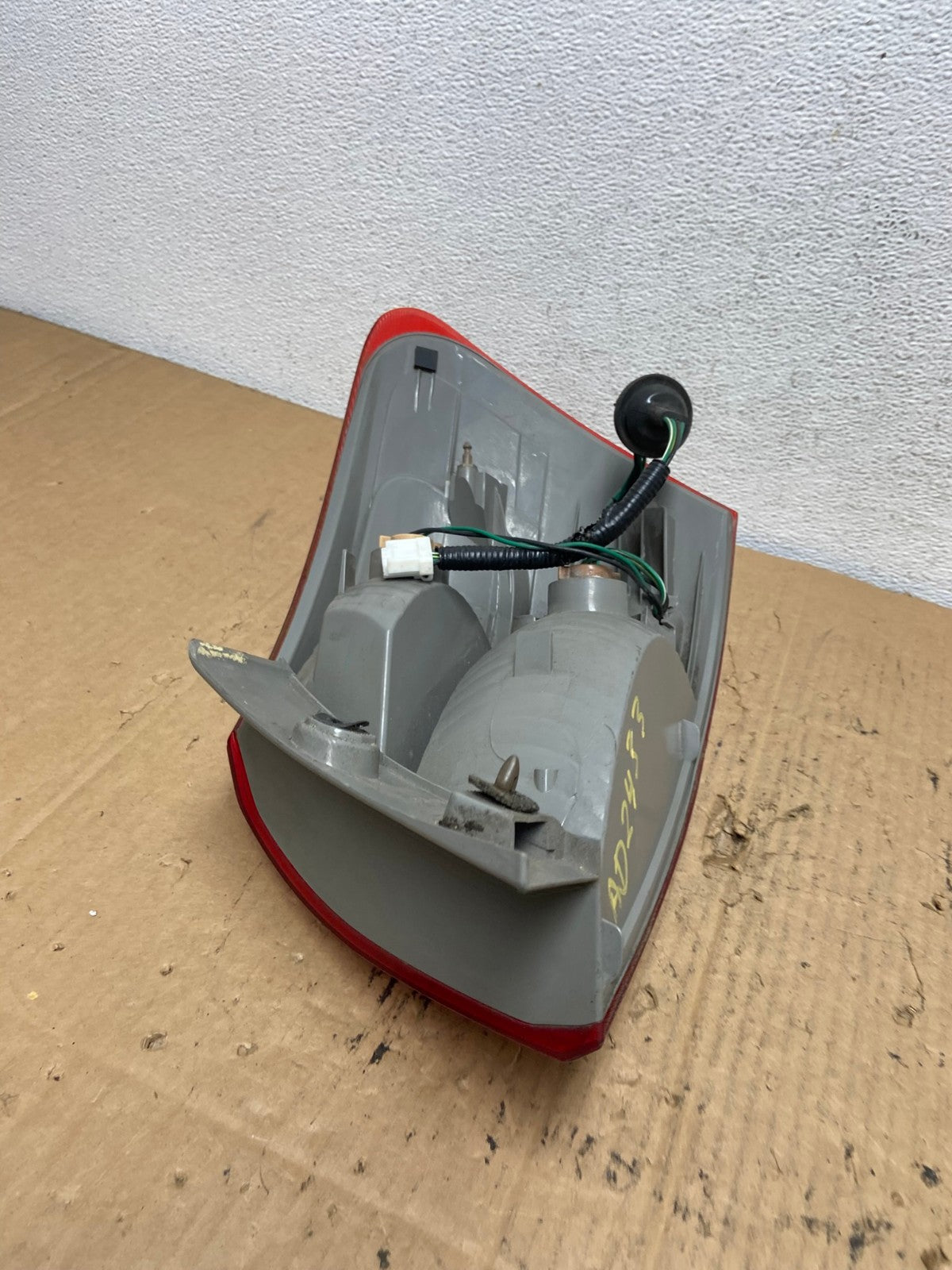 2008 to 2015 Nissan Rogue Left Driver Lh Side Tail Light AD2433 LK6