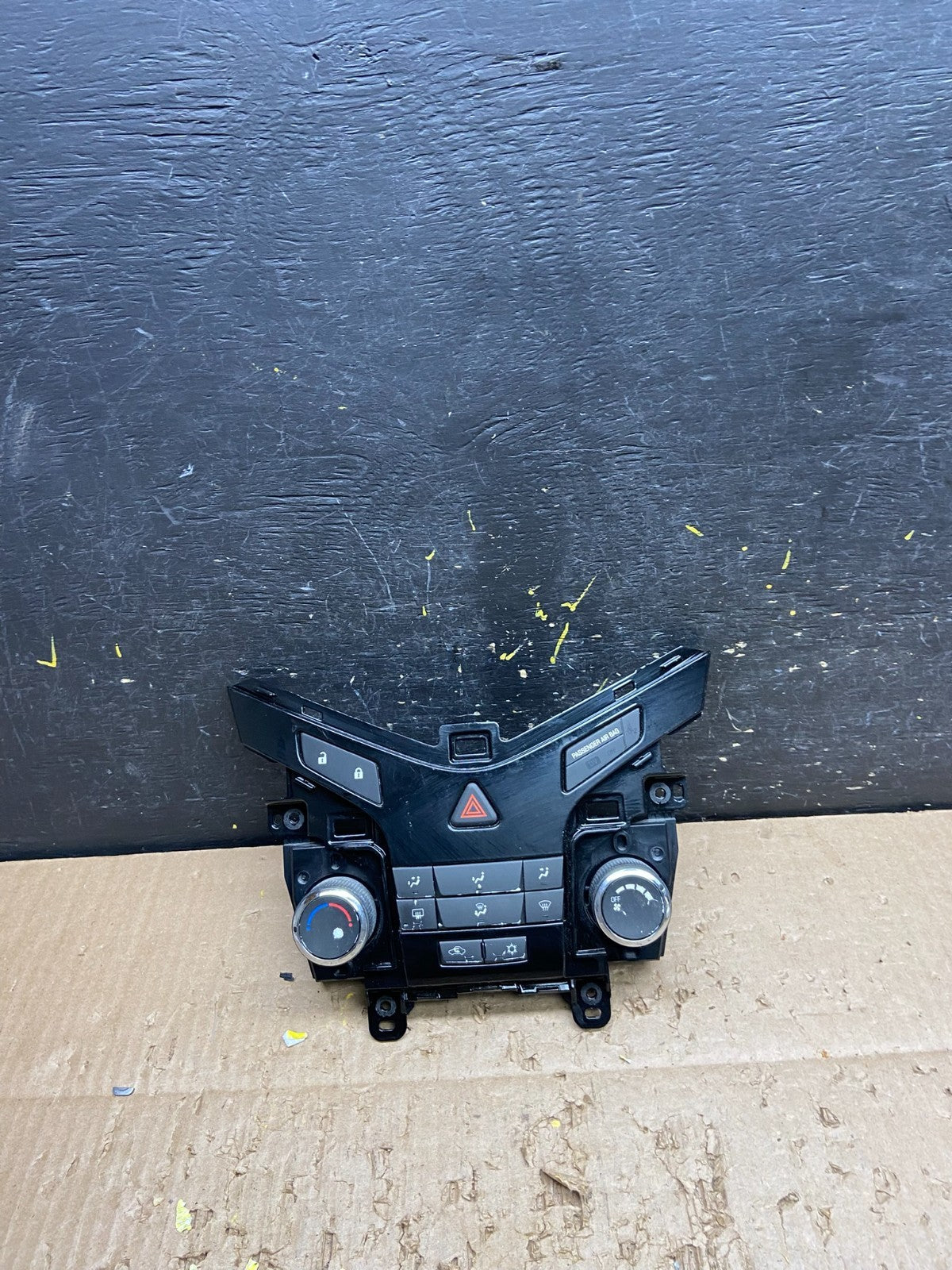2012 - 2014 Chevrolet Cruze Climate Control A/C Panel OEM V7886 DG0