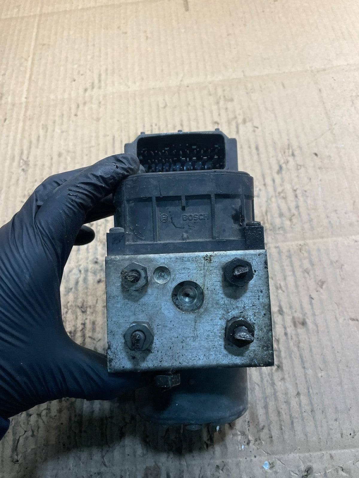 2004 2005 Dodge Durango ABS Anti Lock Brake Pump OEM X8854 DG2