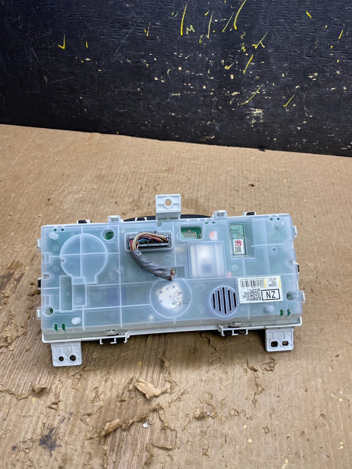 2012 to 2013 Honda Civic Hybrid Speedometer Gauge Cluster Oem Z9768 DG4