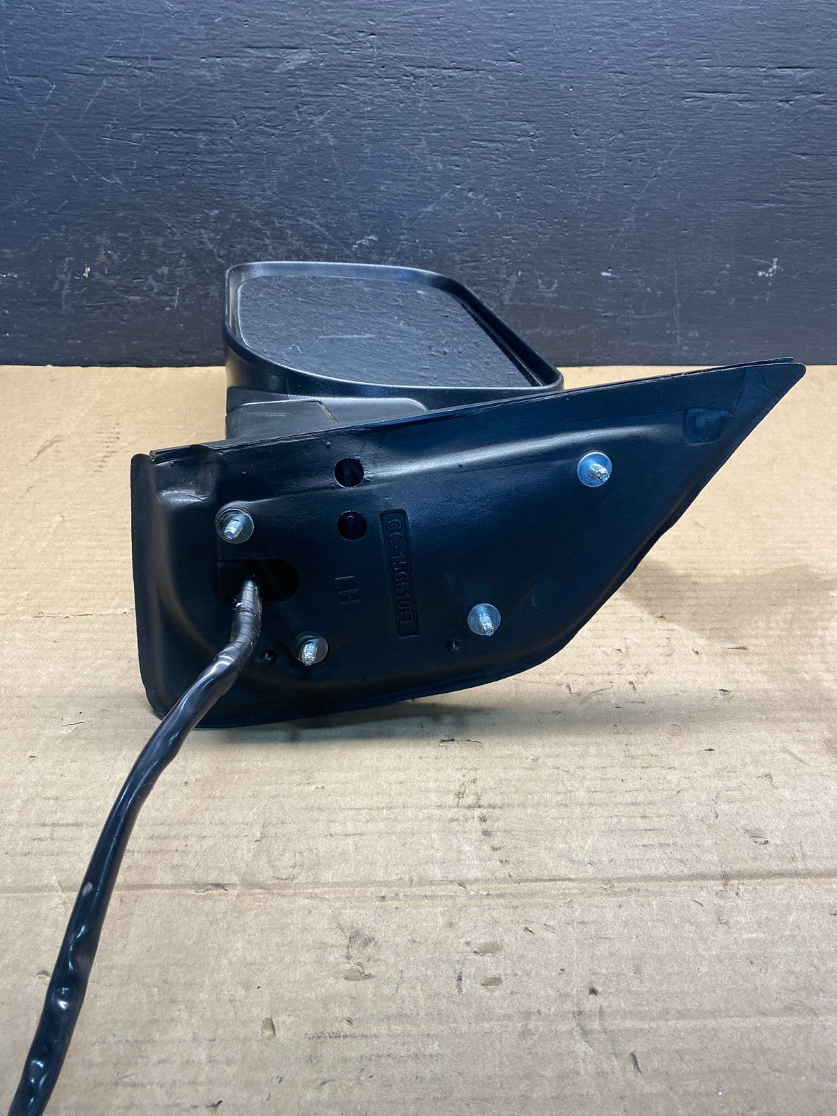 2004 to 2015 Nissan Armada Left Driver LH View Door Mirror AC6851 DW7