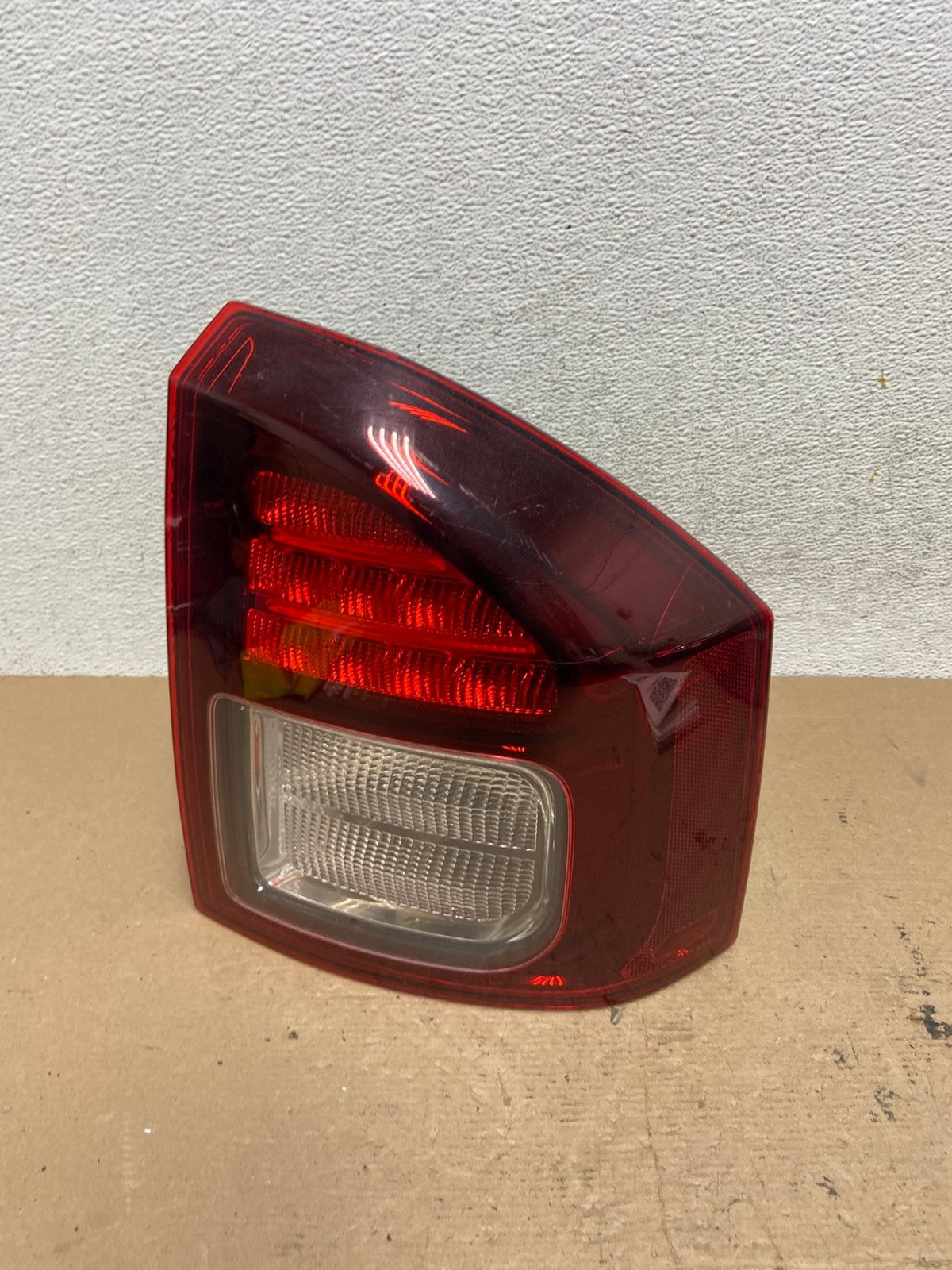 2014 - 2017 Jeep Compass Right Passenger Side Tail Light AF4878 LK0