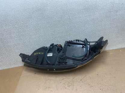 2006 to 2010 Toyota Sienna Right Passenger Rh Side Headlight Halogen AA1020 DW8