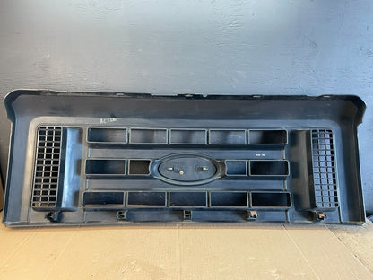 2008 to 2014 Ford Econoline E150 E250 Front Upper Chrome Grill Grille AC2210 DG2