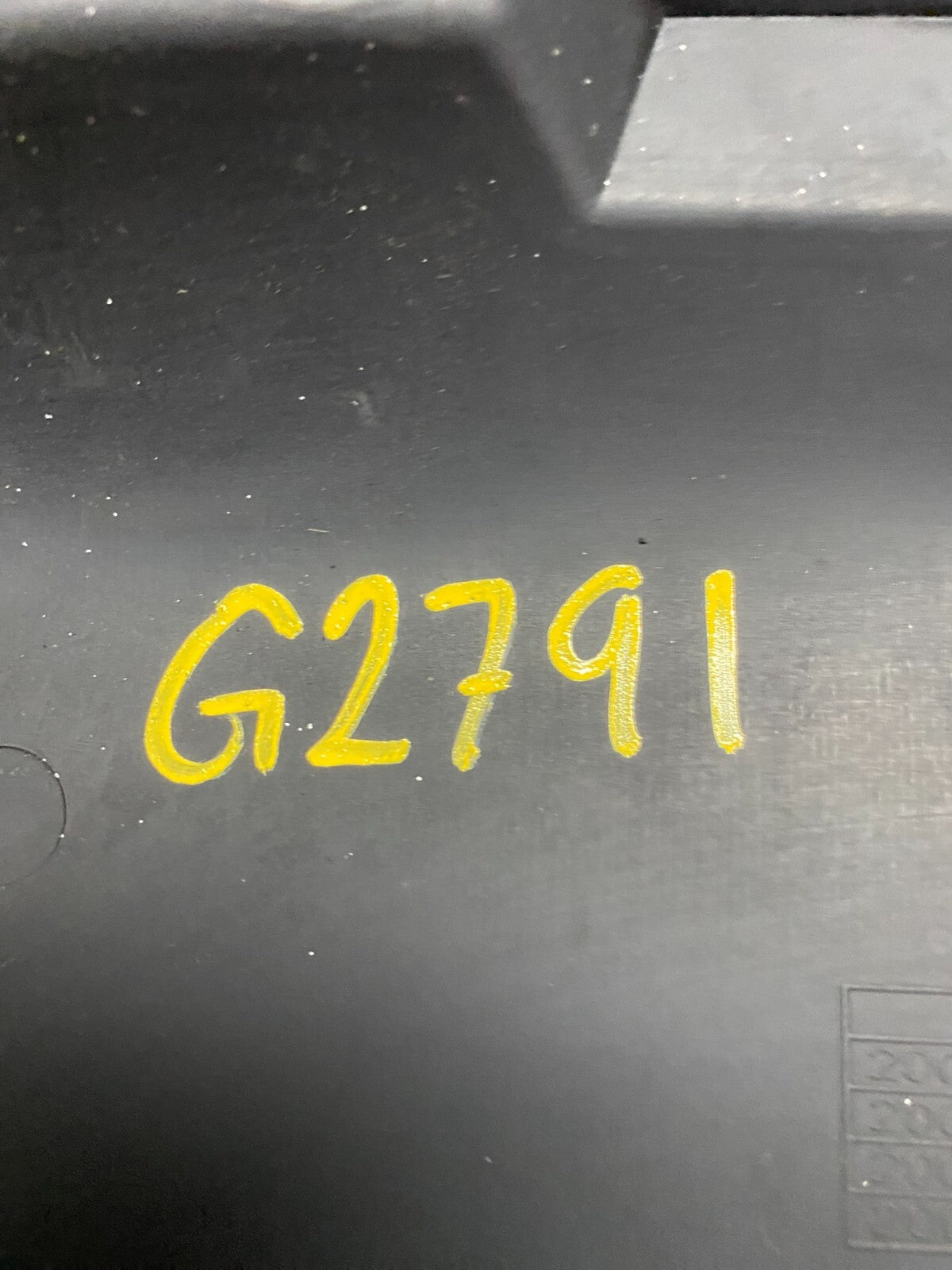 2008 to 2012 Chevrolet Malibu Engine Cover Plastic Motor Shield G2791 DG19
