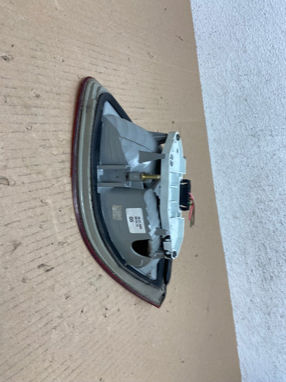 2003-2006 Mercedes E-Class Wagon W211 Right Passenger Inner Tail Light AE7287 LK3