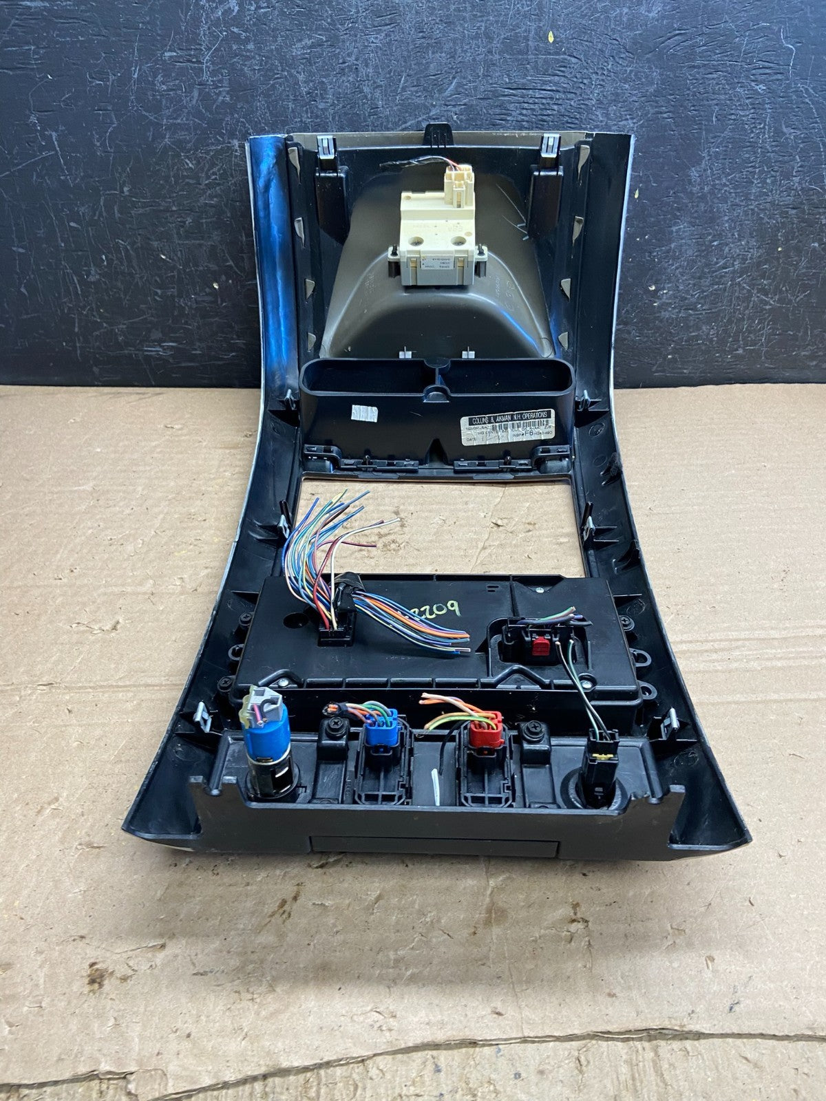 2007-2009 Chrysler Aspen Heat Climate Temperature Control Radio Bezel AF2209 DG6