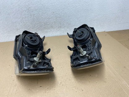2000 to 2001 Nissan Maxima Left + Right Set Halogen Headlights AF5852 DW7