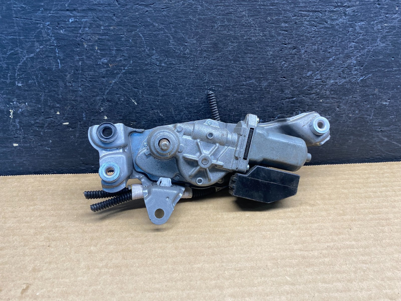 2011-2020 Toyota Sienna Rear Windshield Washer Wiper Motor AF6724 DG0