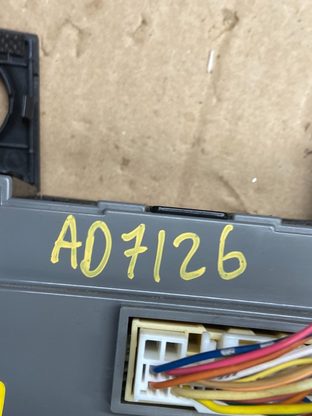 2011 - 2014 Hyundai Sonata Center Radio Climate Control Air Vent Bezel AD7126 DG8