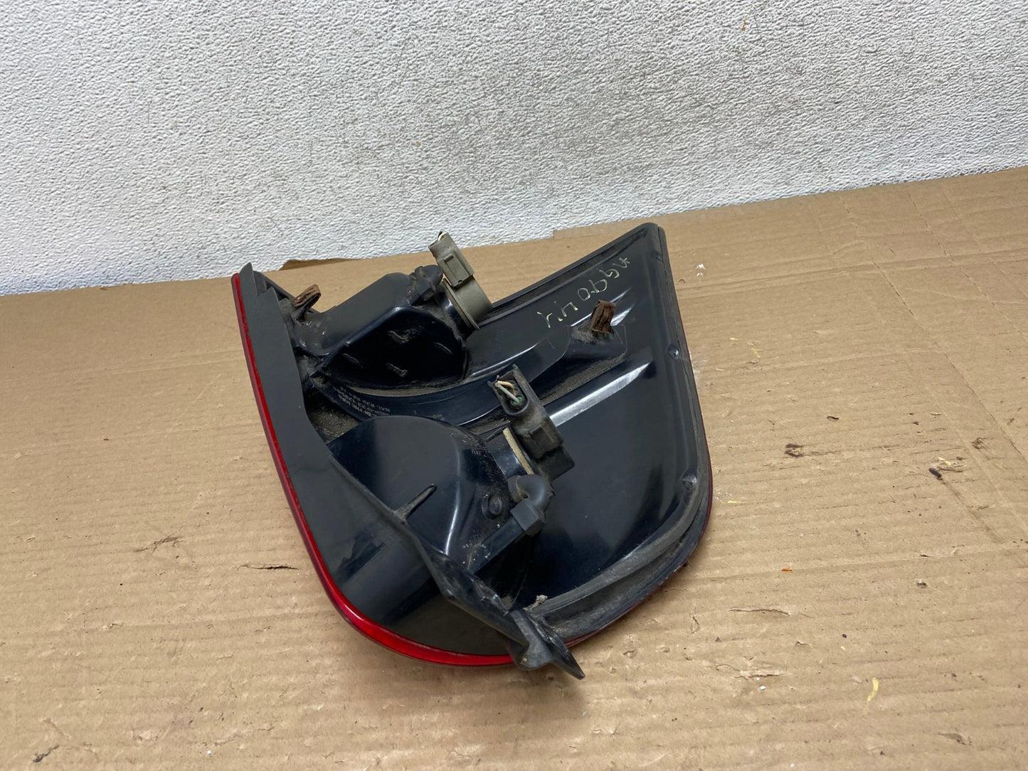2004 to 2007 Ford Freestar Right Passenger RH Side Tail Light AG9044 LK5