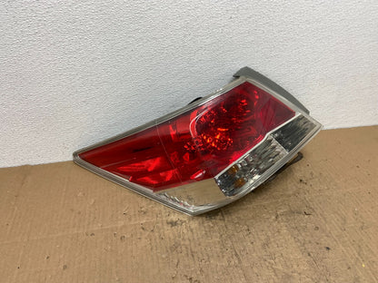 2008 to 2012 Honda Accord Sedan Tail light Left Driver LH Side AB8578 DW2