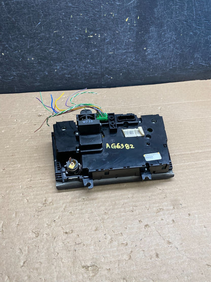 2003-2013 Volvo XC90 Center A/C Climate Control Radio Panel Bezel AG6382 DG6