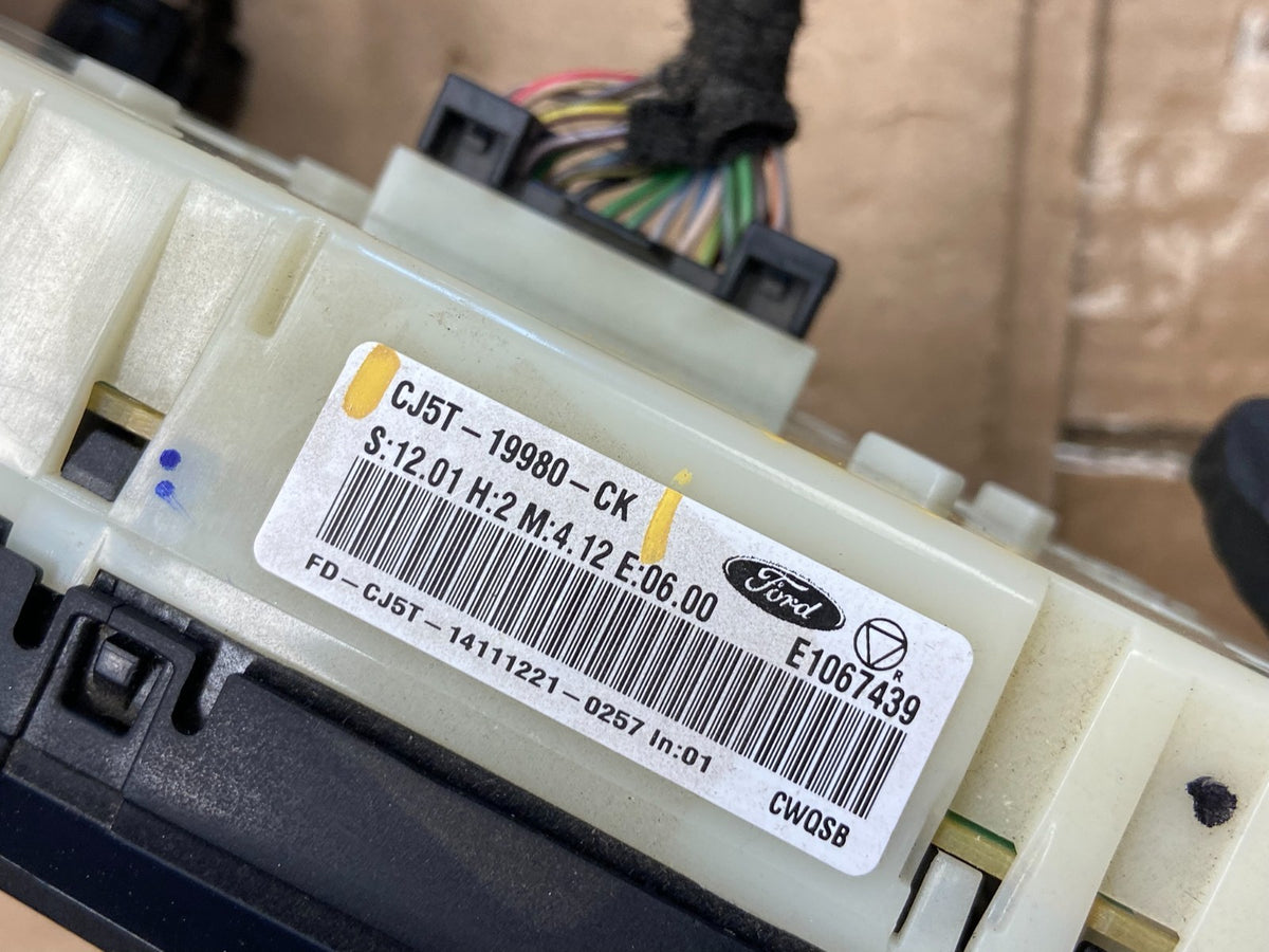 2013 2014 2015 Ford Escape Ac Heater Climate Control Temperature AI3192 DG7