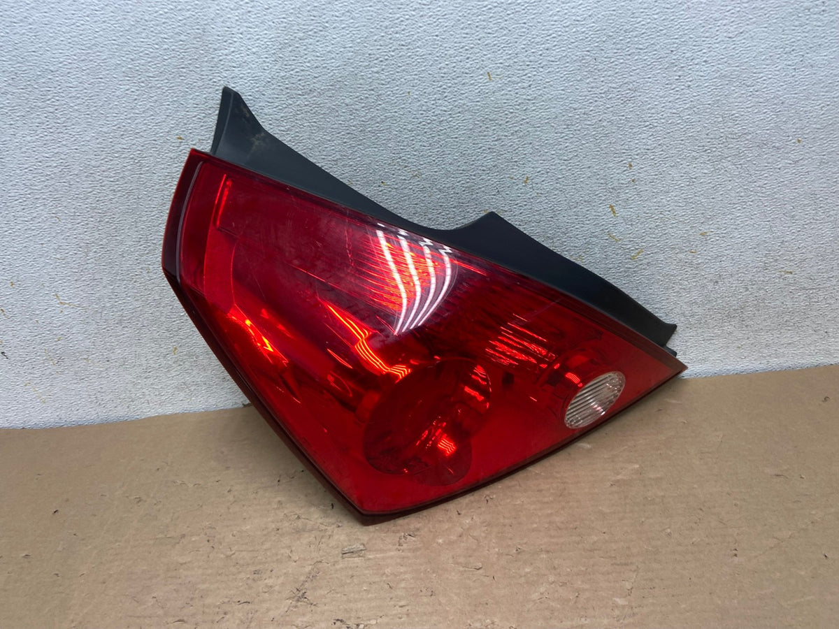 2008 to 2013 Nissan Altima Coupe Tail Light Left Driver LH Side AI1022 LK0