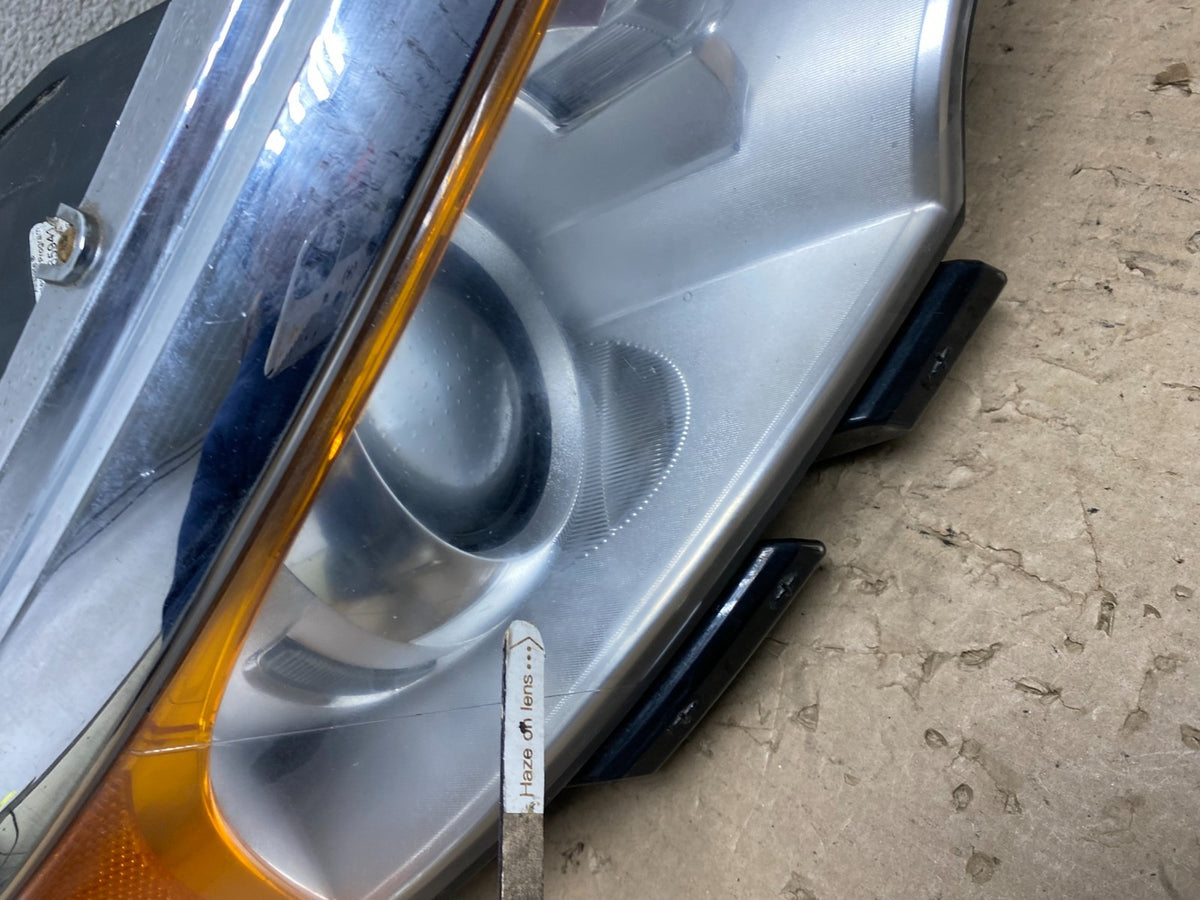 2011 to 2014 Ford Edge Front Right Passenger Headlight Halogen AJ2317 DW3
