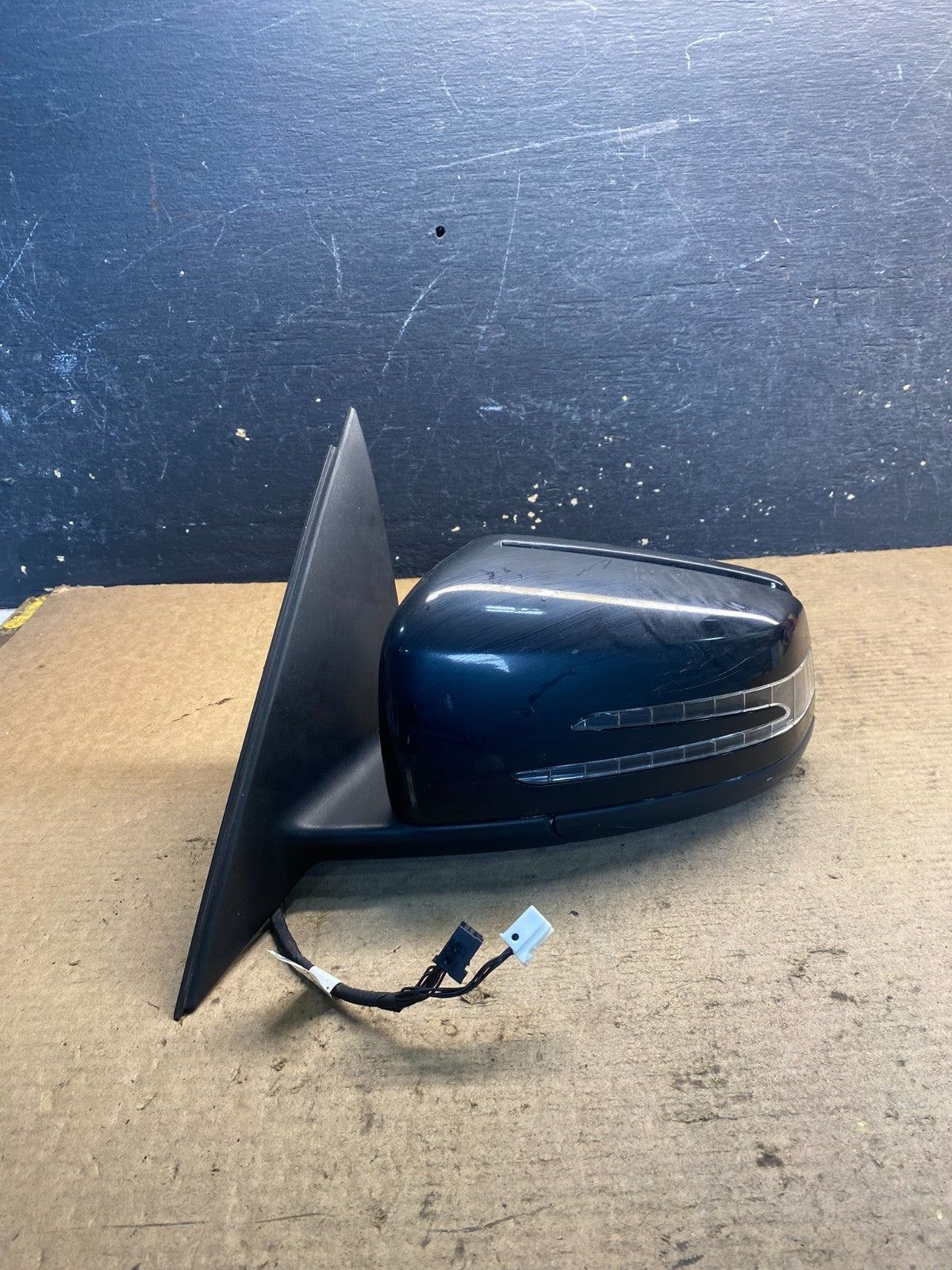 2010 to 2014 Mercedes C300 C-Class Left Driver LH View Door Mirror OEM AA2954 MS0