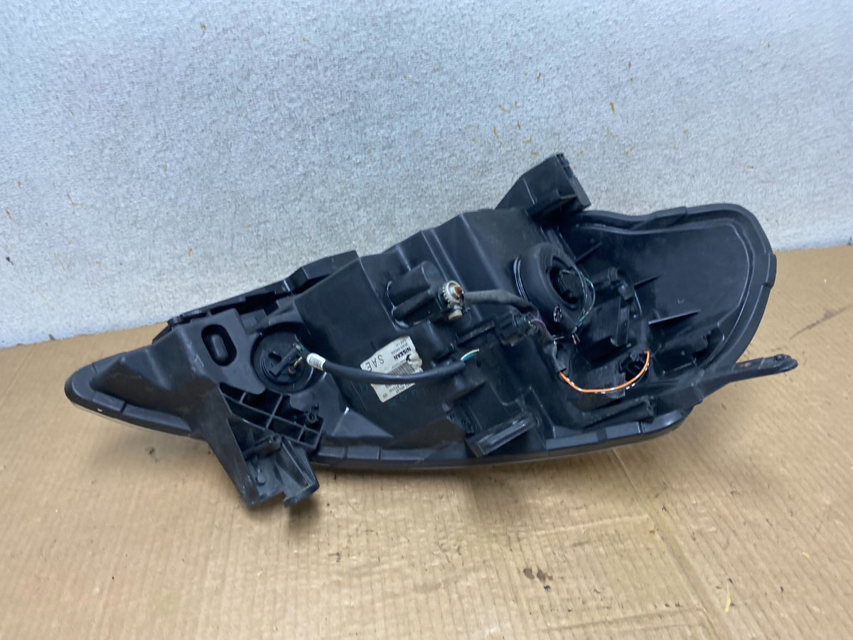 2008 to 2012 Nissan Versa Headlight Halogen Left Driver Lh Side AI8068 DW6