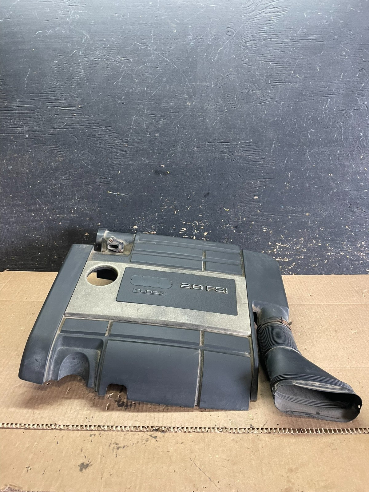 2006 - 2008 Audi A3 TT 2.0T FSI Engine Cover Air Cleaner Box AA6147 DG3