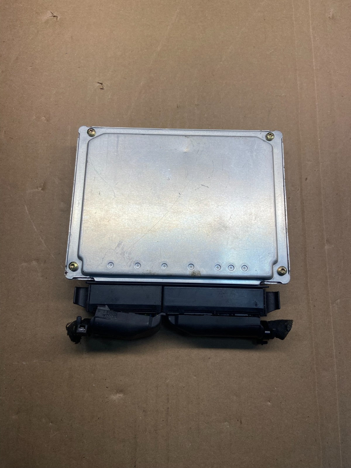 1999 2001 Volkswagen Passat 2.8L ECM Engine Control Unit ECU AG1552 DG1
