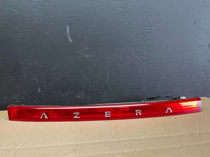 2006 to 2009 Hyundai Azera Trunk Center Tail Light License W/Emblem AB7607 DG0