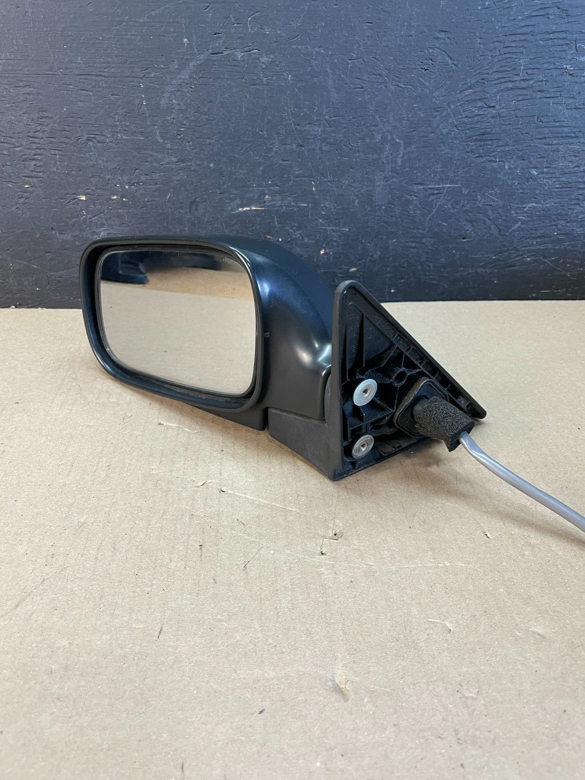 2004 to 2008 Subaru Forester Left Driver LH Side View Power Mirror AE1113 DW2