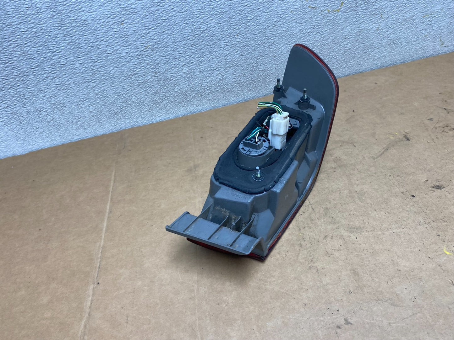 1997 1998 1999 Toyota Camry Tail Light Right Passenger Rh Side Oem X3773 DW5