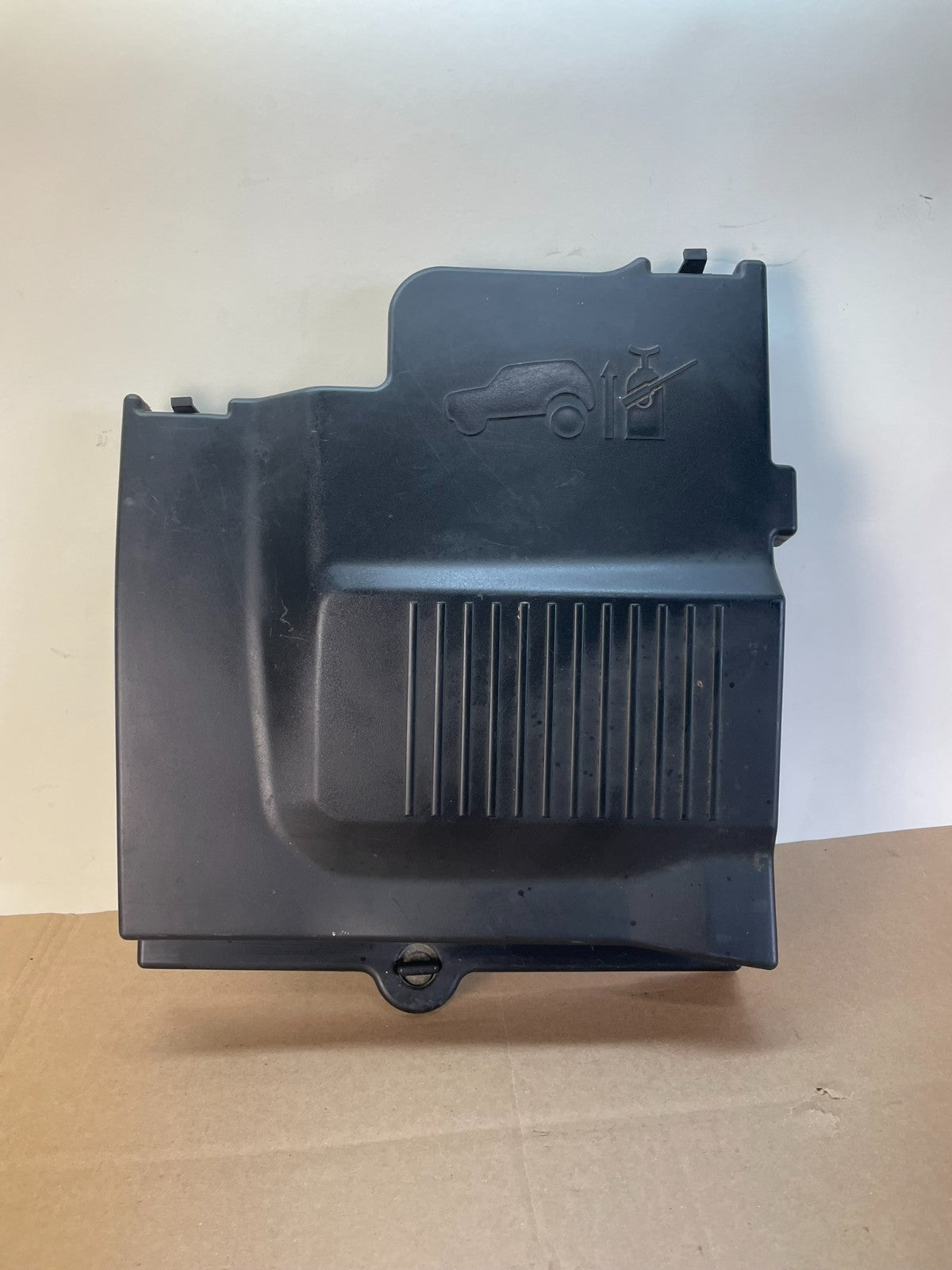 1999 to 2004 Landrover Discovery 2 Battery Cover AI0608 PS0