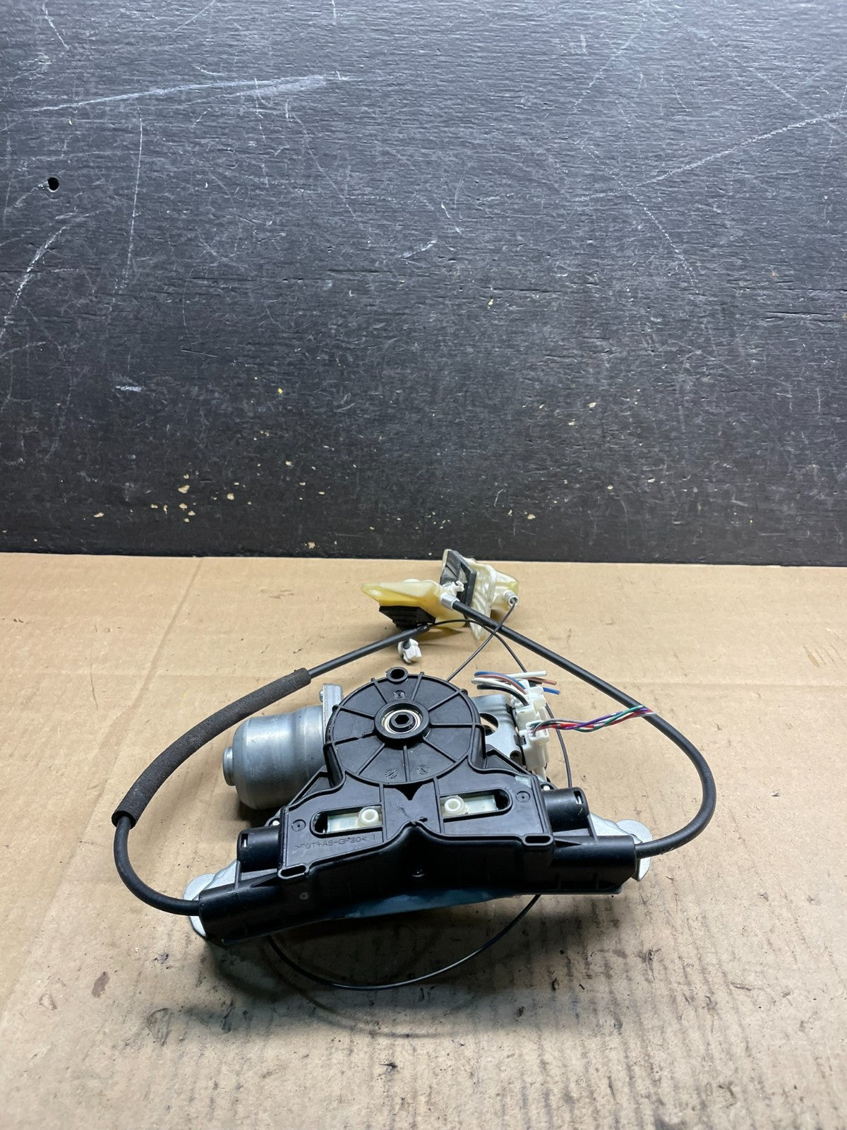 2011 to 2017 Nissan Quest Rear Right Power Sliding Door Motor Wire OEM W6781 DG3