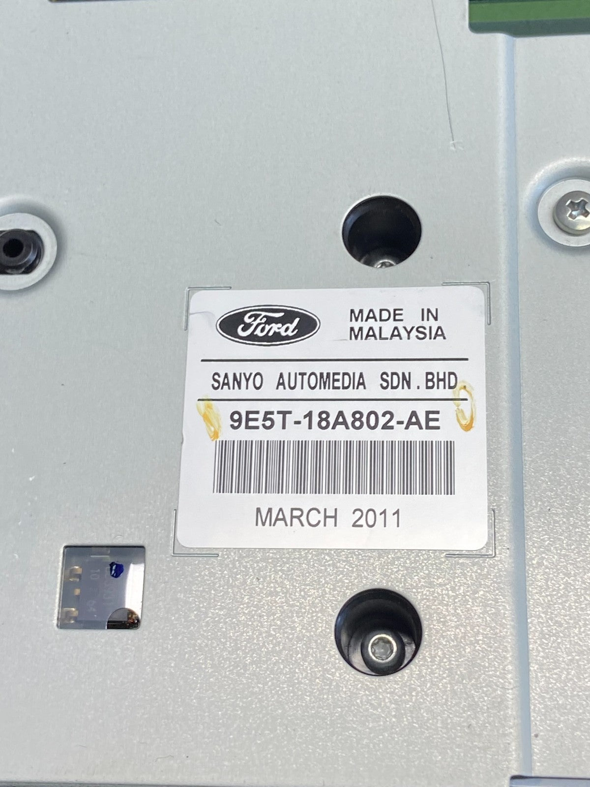 2010 to 2012 Ford Fusion Radio Climate Control A/C Control AI6080 DG4