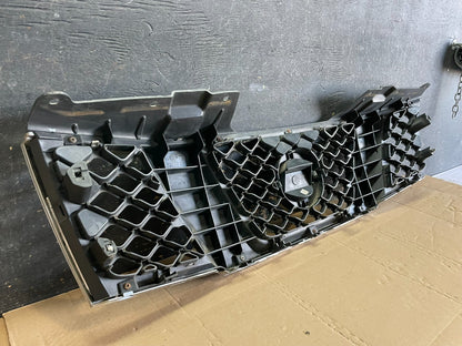 2005 2006 2007 Nissan Pathfinder Chrome Front Upper Grill Grille OEM AA8813 DG4