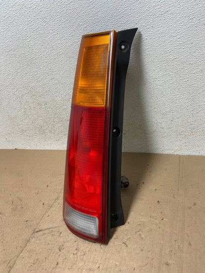 1997 1998 1999 2000 2001 Honda Crv Cr-v Left Driver Lh Tail Light AG5423 LK1