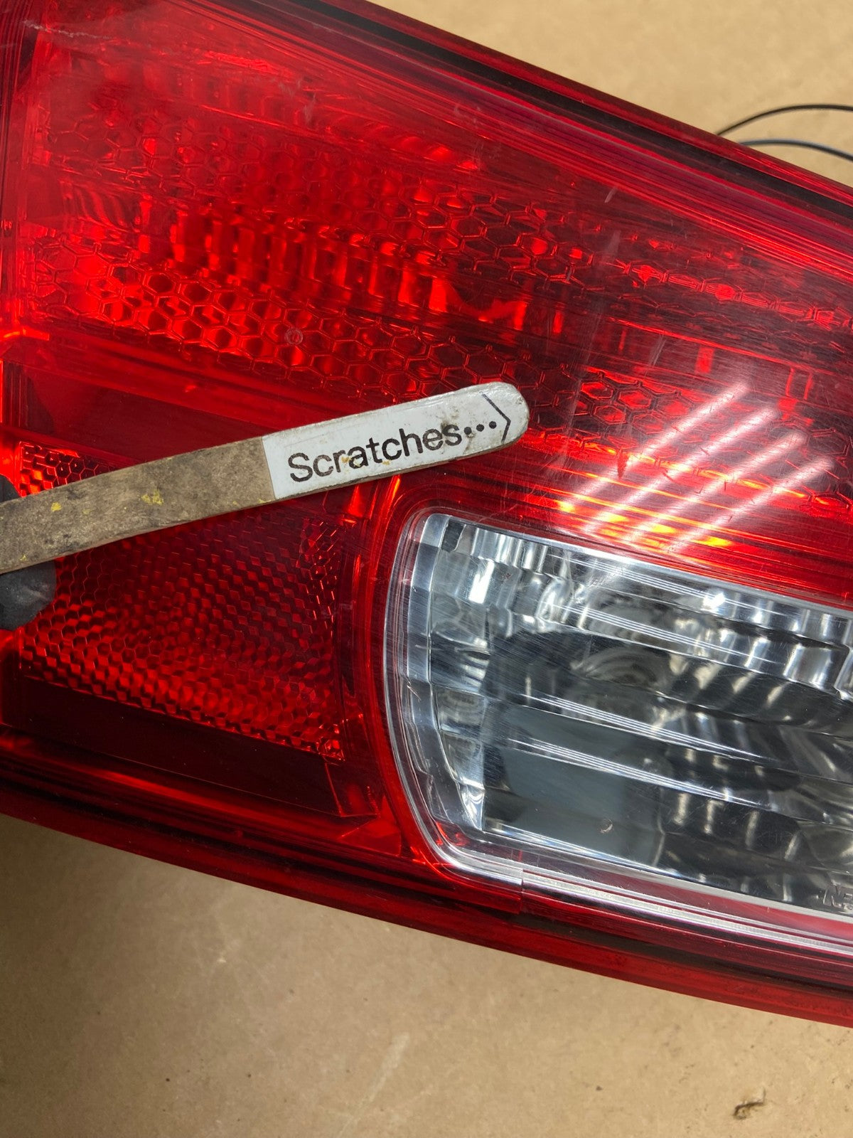 2010-2014 Subaru Outback Left Driver Lh Side Inner Tail Light AC8406 LK3