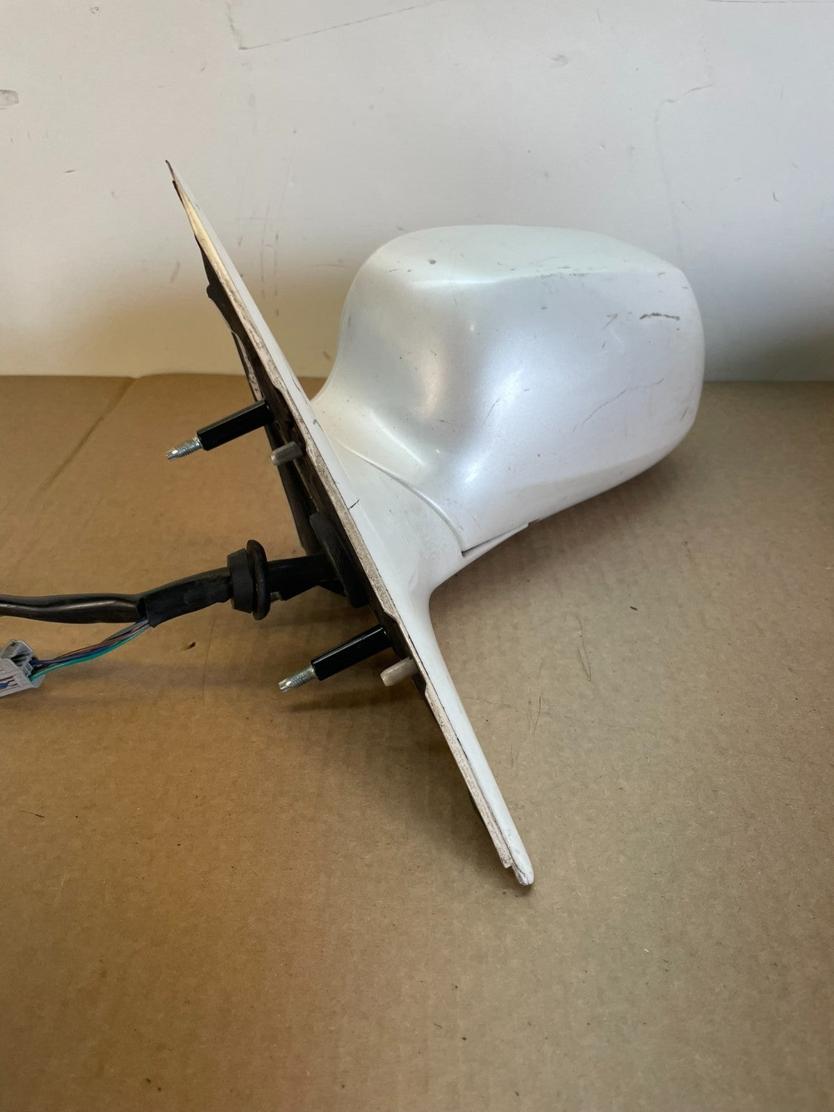 2006 2007 2008 Cadillac DTS Left Driver LH Turn View Door Mirror AG2681 MS1
