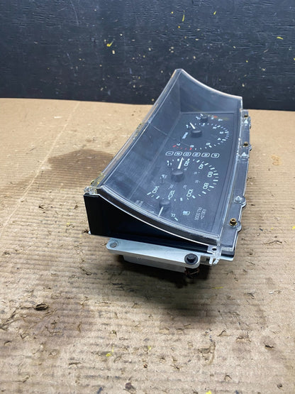 1997 to 1998 Lincoln Mark VIII Speedometer Gauge Cluster r2461 DG3
