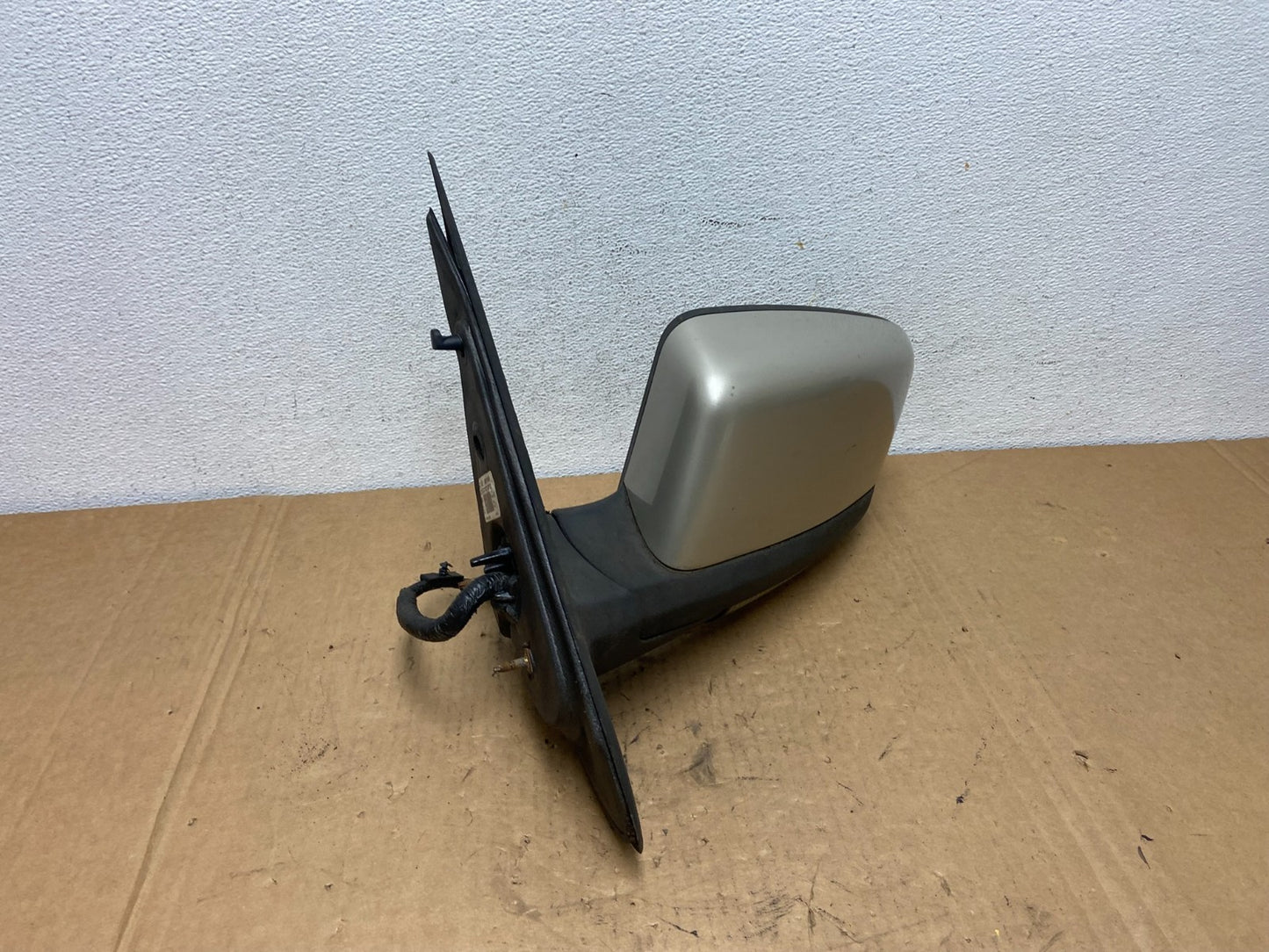 2003-2006 Ford Expedition Left Driver LH Turn View Door Heated Mirror AD3110 DW2