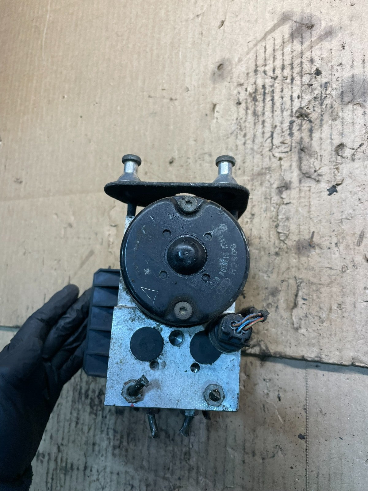 2001 to 2003 Mercedes CLK320 CLK55 ABS Anti Lock Brake Pump V9102 DG5