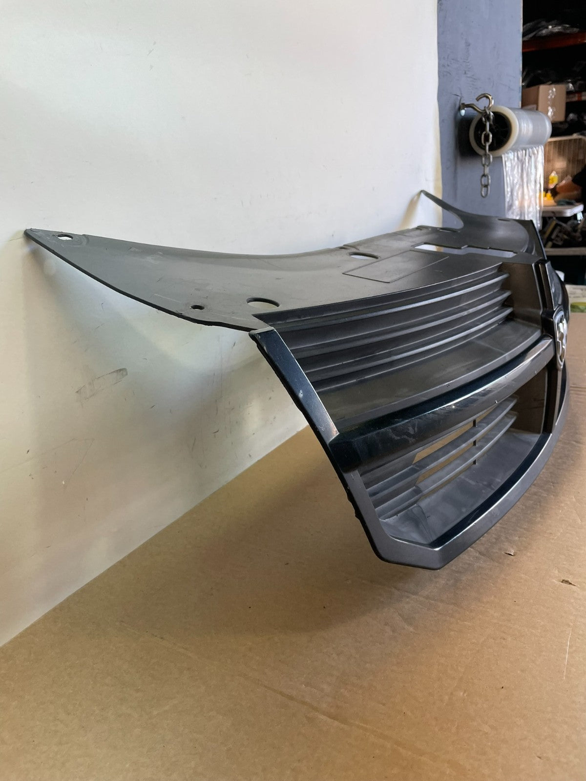 2008 2009 2010 Dodge Avenger Front Upper Chrome Grill Grille AG2846 DG2