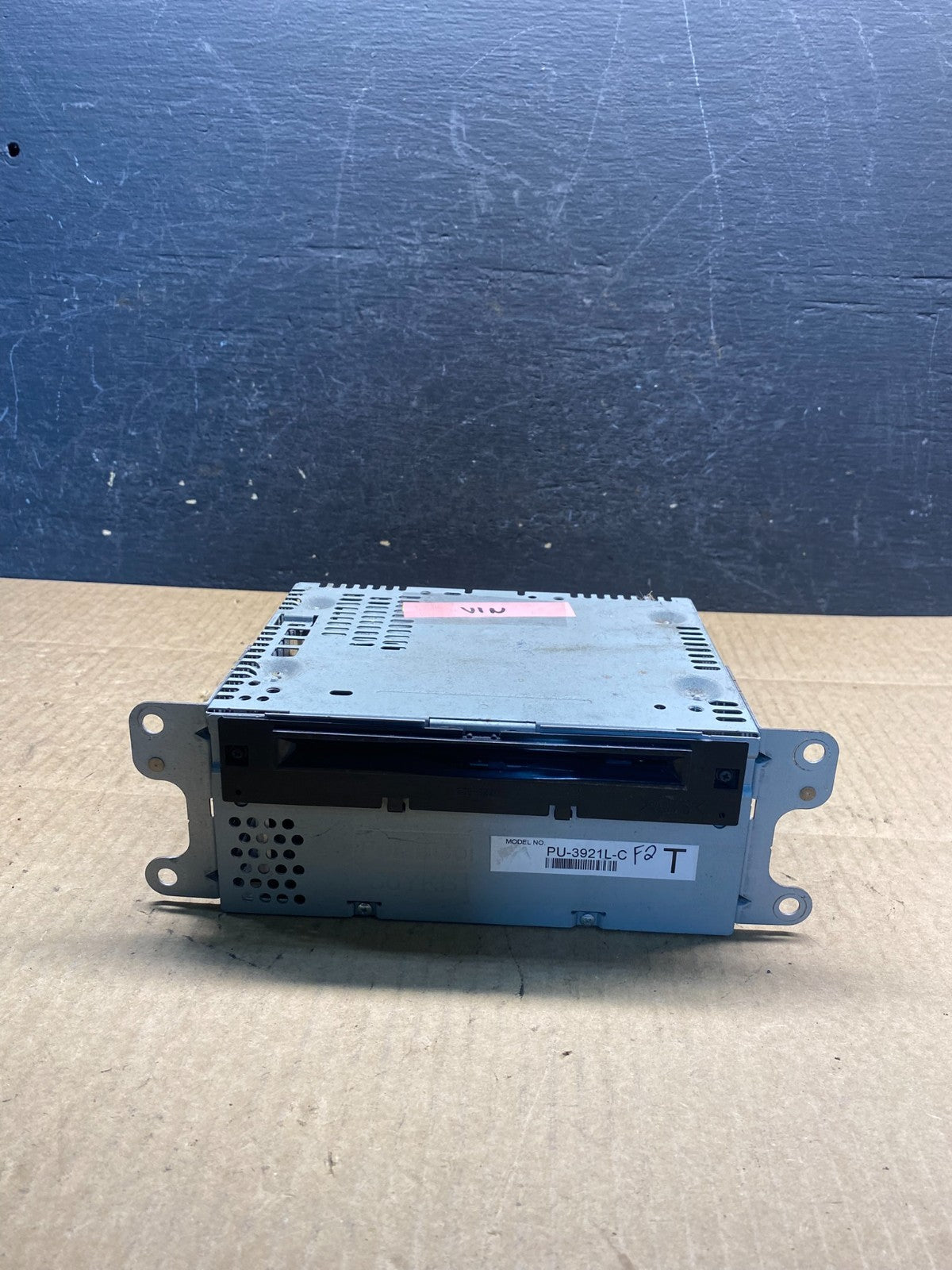 2017 2018 2019 Ford Explorer Audio Equipment Radio Receiver AM FM CD AG7308 DG0
