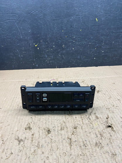 2003 to 2006 Lincoln Town Car OEM Climate Control Panel OEM Q1095 DG0