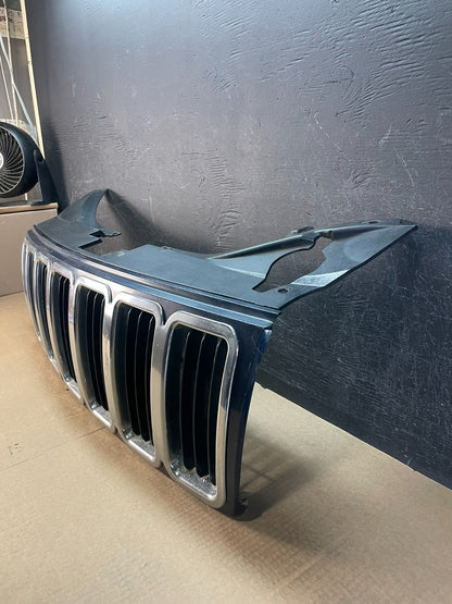 2005 2006 2007 Jeep Grand Cherokee Front Upper Grill Grille AF5182 DG1