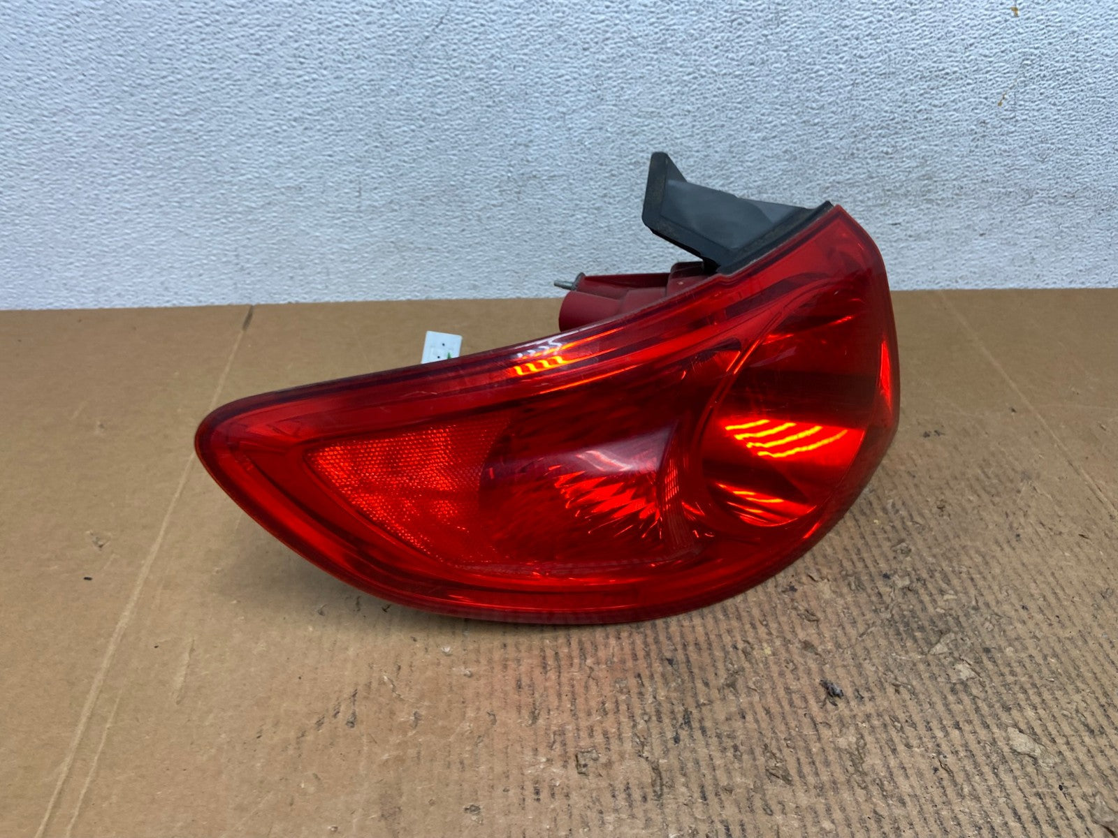 2007 - 2009 Hyundai Santa Fe Left Driver LH Side Tail Light AE1648 LK2