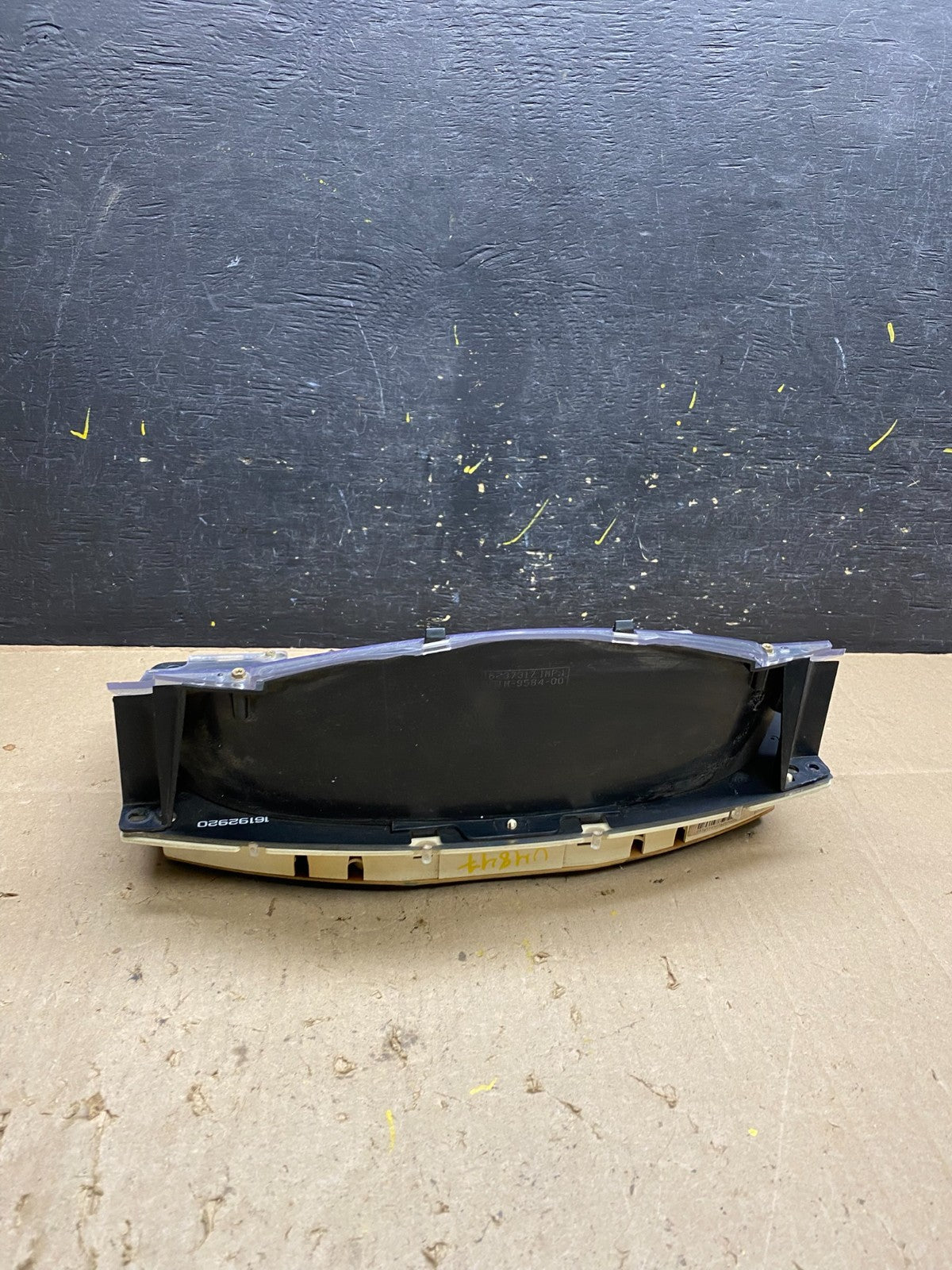 1996 to 2000 Chevrolet Express Speedometer Cluster Gauge OEM  u4847 DG4