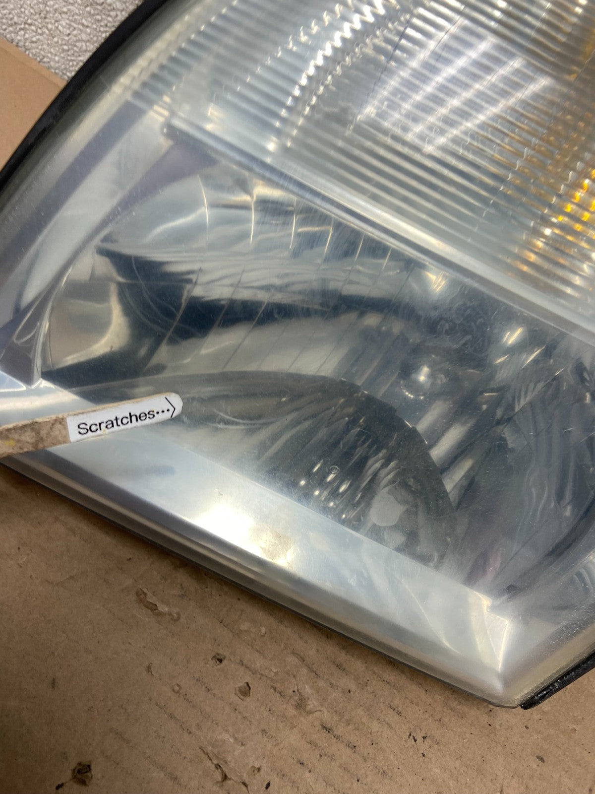 2002-2005 Mercury Mountaineer Left Driver LH Side Halogen Headlight AA9927 DW3
