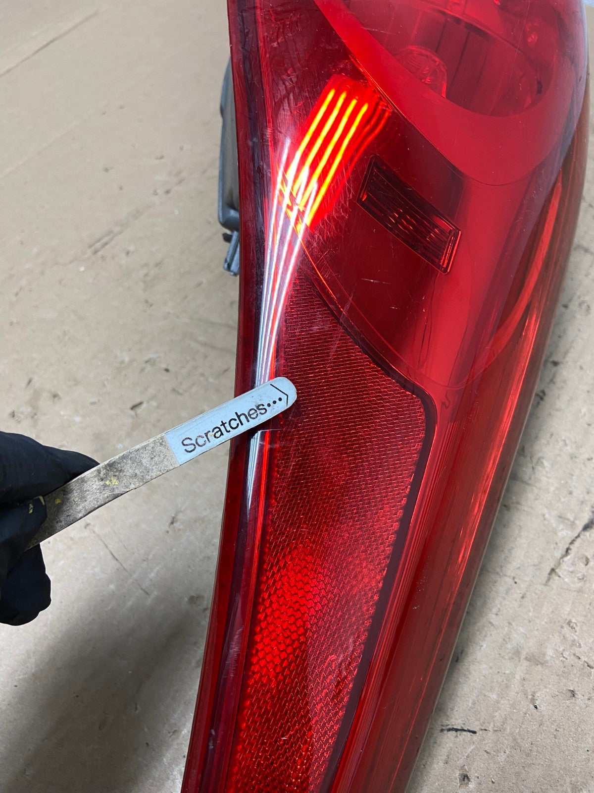 2011 2012 2013 Hyundai Elantra Sedan Right Passenger Tail Light AD7832 LK3