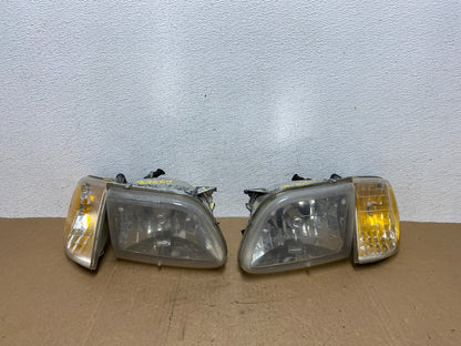 2002-2005 Mercury Mountaineer Left+Right Side Turn Signal Headlights AC5645 DG0