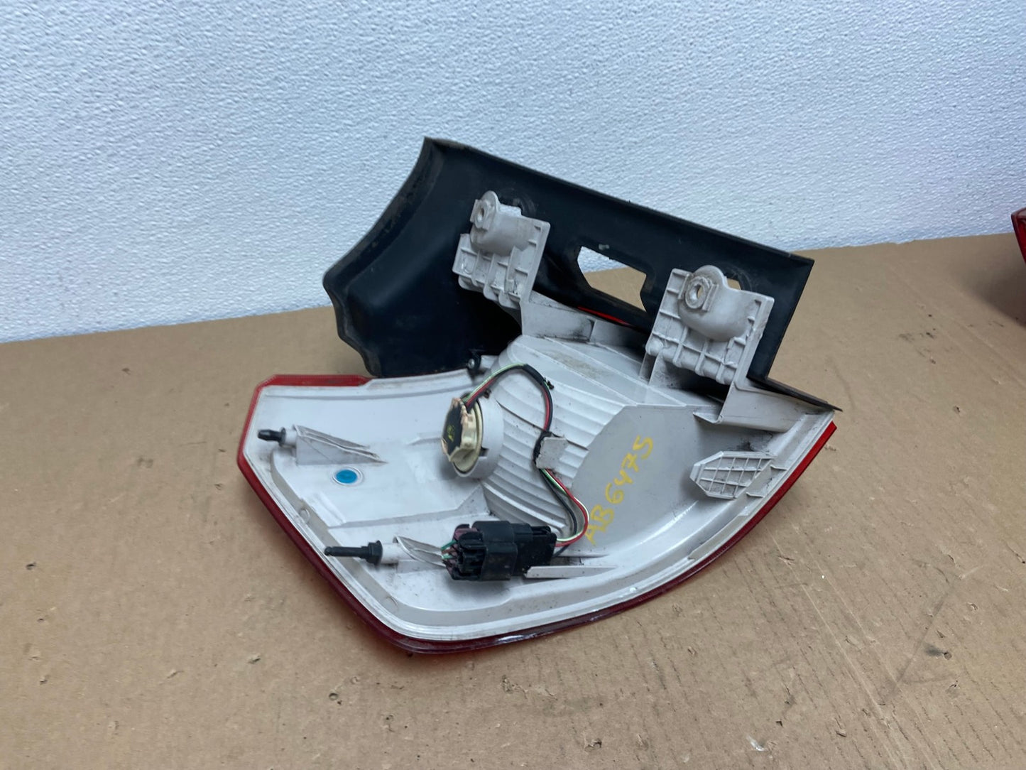 2010 to 2017 GMC Terrain Halogen Right Passenger Rh Side Tail Light AB6475 LK5