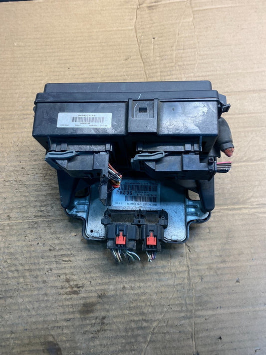 2005 Jeep Grand Cherokee Integrated Power Fuse Box Relay 04692071AB aa5817 DG0
